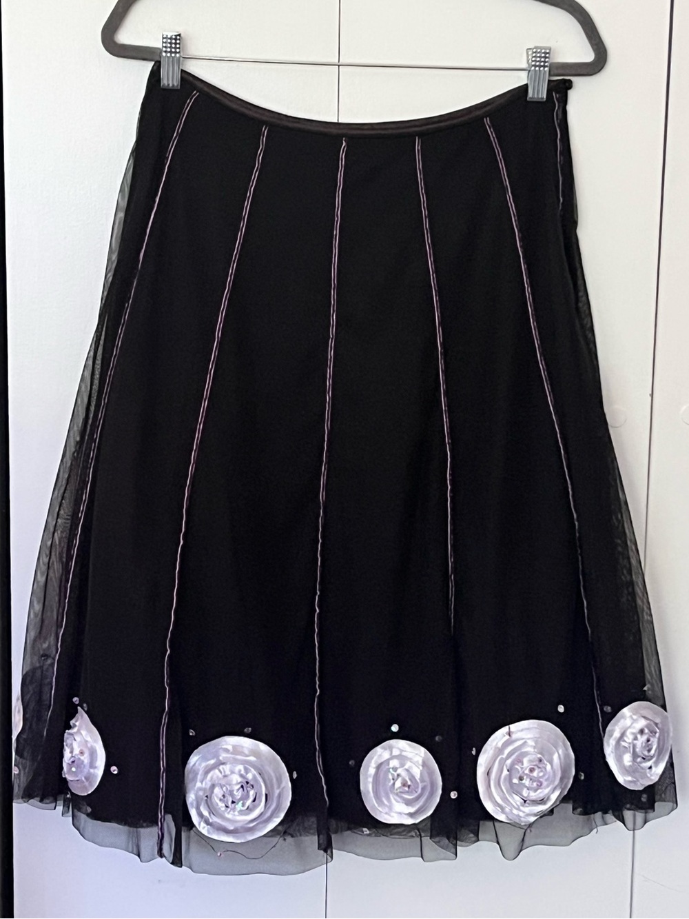 Anthropologie Floral Appliqué Circle Skirt Size 10